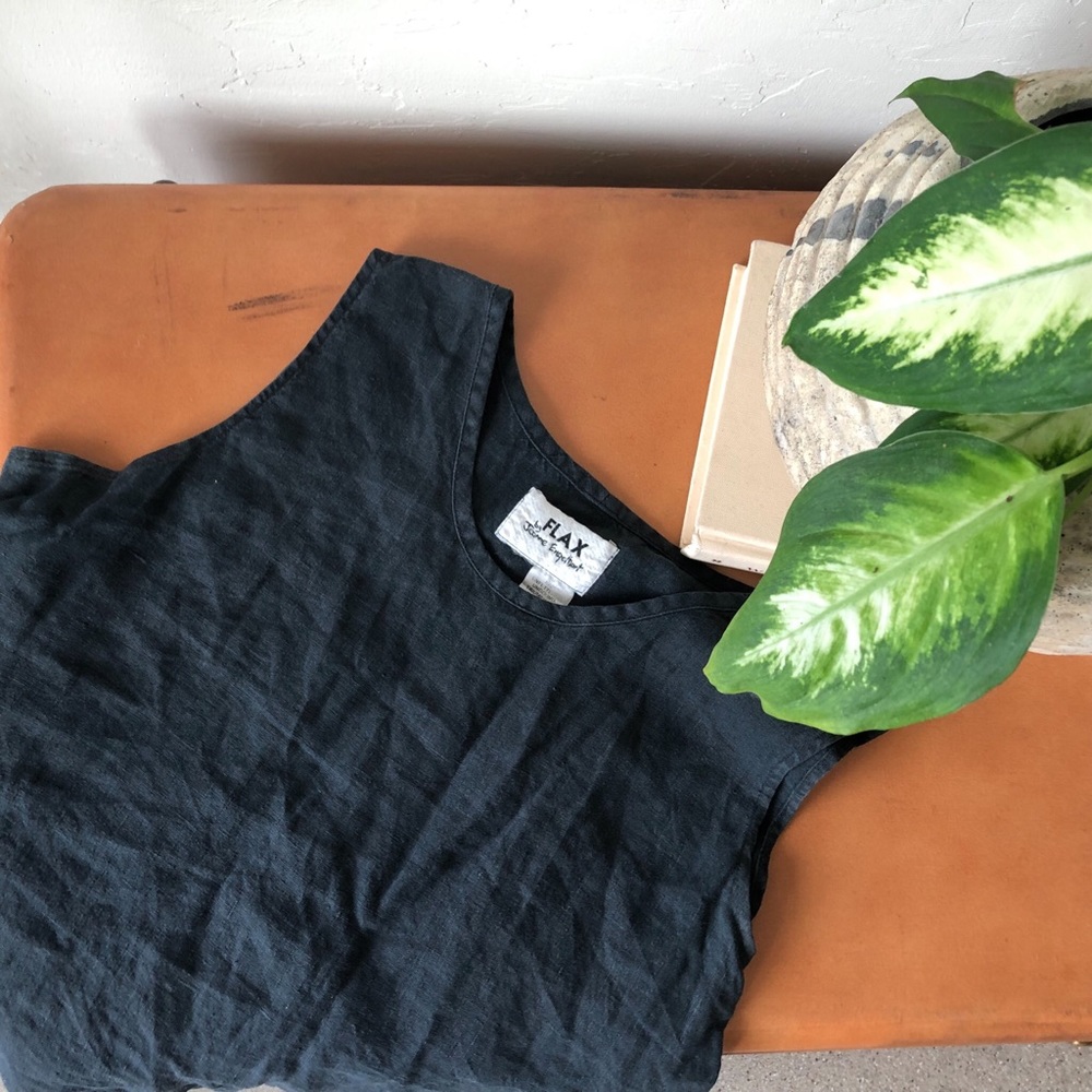 Flax Black Sleeveless Top